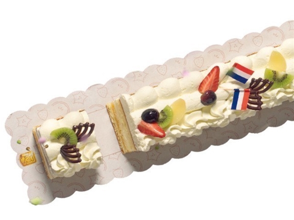 Halve metertaart aardbeien